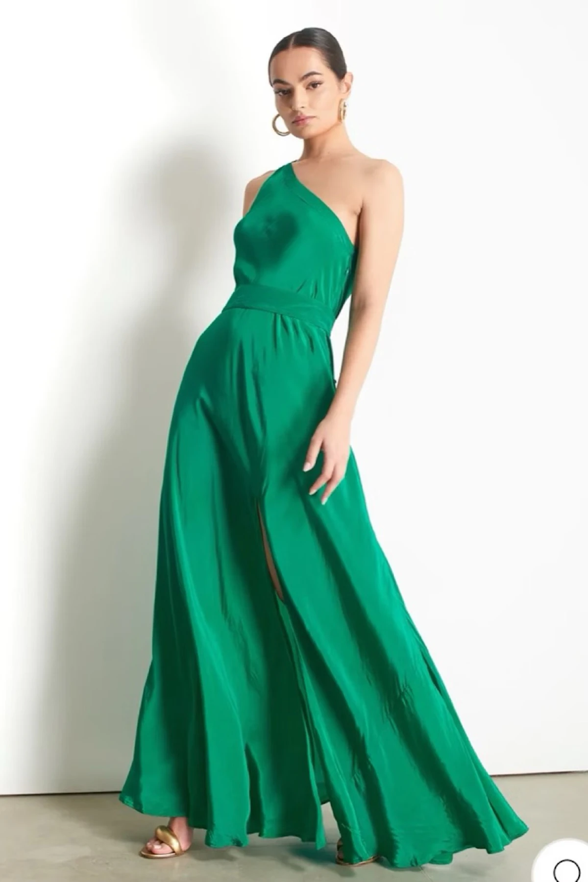 Rent Alexandra Miro Green Dress UK 10 | By Rotation UK Rent Alexandra Miro Green Dress UK 10 | By Rotation UK